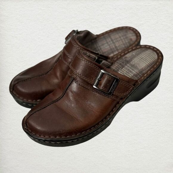 Eastland Women's Mae Brown Leather Slip on Clogs with Buckle 6M Comfort Mules - Picture 1 of 8